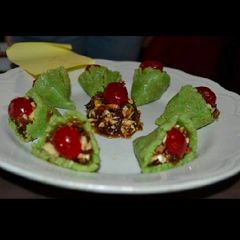 A picture of Kaju Paan.