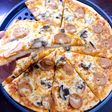 Thin Crust Pizza
