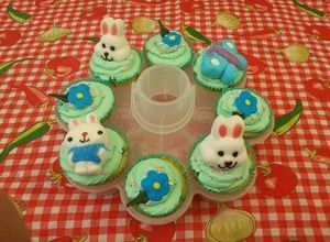 Una foto de Cupcakes de chabacano de pascua