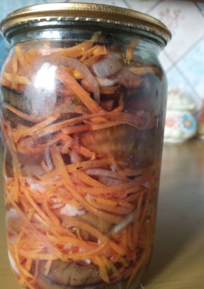 Баклажани з морквою по-корейськи