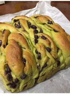 抹茶紅豆編織麵包 的食譜成品照片