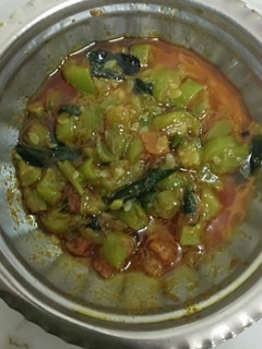 तोरी टमाटर (Tori Tamatar Ki Recipe In Hindi) रेसिपी मुख्य फोटो