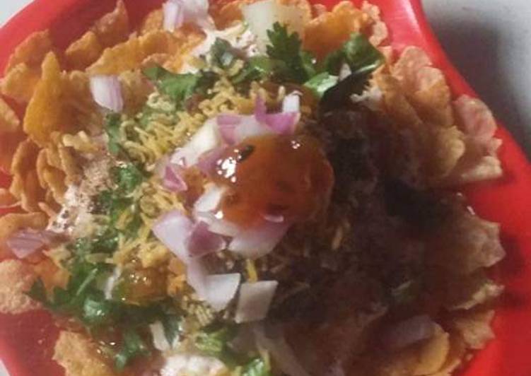 Cornflakes Chaat