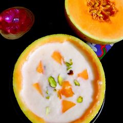 A picture of Musk melon lassi.
