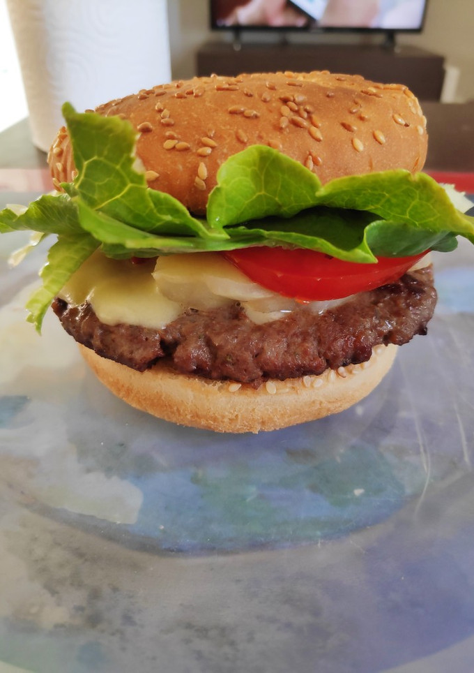 Una foto de Hamburguesa para chuparse los dedos