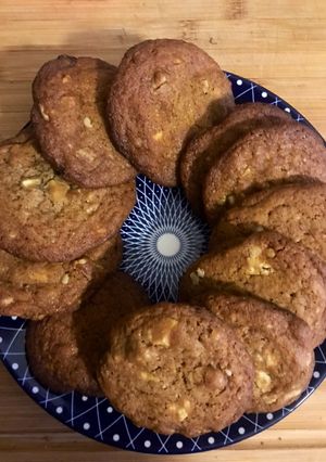 Cookies mit weißer Schokolade und Walnüssen Rezepthauptbild