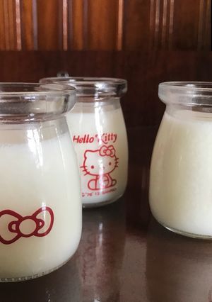 Hình của món Sữa hạnh nhân.