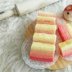 A picture of Steamed Ombre Cake.