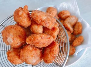 Hình của món Chả Tôm Viên Lăn Bột Xù Chiên.