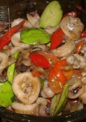 Foto resep Tumis Cumi Pete Pedas