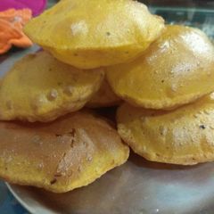 A picture of Masala puri.