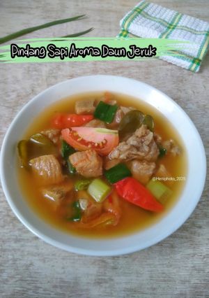 Foto resep Pindang Sapi Aroma Daun Jeruk