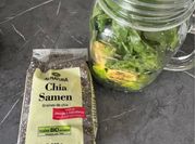 Hình ảnh của sinh tố bơ hạt chia