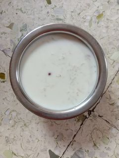 દૂધપાક (Doodhpak Recipe In Gujarati) રેસીપી મુખ્ય ફોટો