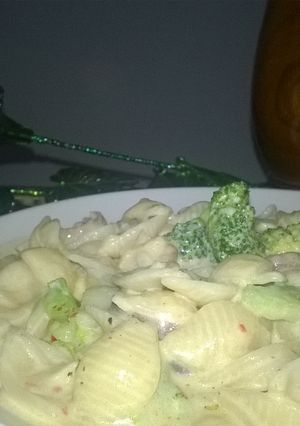 Foto resep Conchiglie Broccoli Mushroom Carbonara