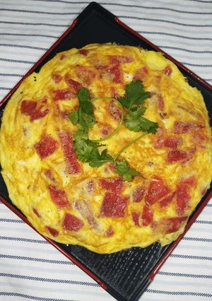 Hình của món Trứng chiên lạp xưởng.
