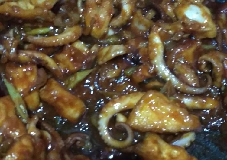 Gurita tahu saos pedas asam bawang bombay praktis
