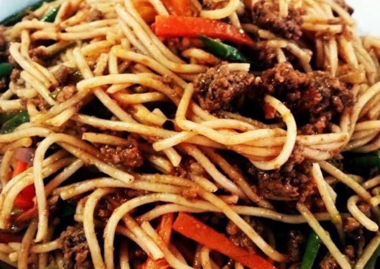 Step-by-Step Guide to Prepare Speedy Whosayna’s Spaghetti Bolognese