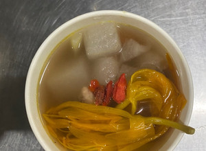 冬瓜金針花湯 的食譜成品照片