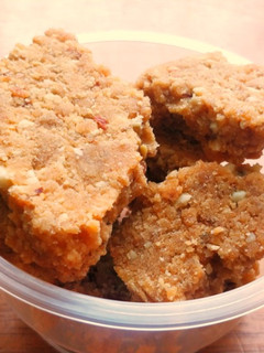 கோதுமை பர்ஃபி செய்முறை முக்கிய புகைப்படம்