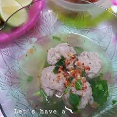 A picture of Kuah Bakso ala Mum Rorris.