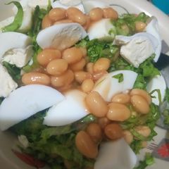 A picture of Simple salad.