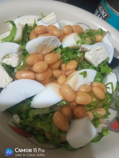 A picture of Simple salad.