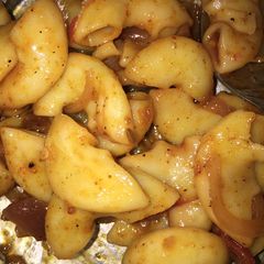 A picture of Macaroni.