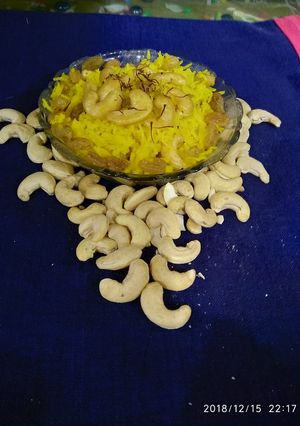 A picture of Saffron rice.