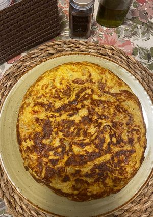 Una foto de Tortilla campestre “ de Calabacín y Cherry’s “…