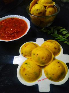 मिक्स वेज इडली (mix veg idli recipe in Hindi) रेसिपी मुख्य फोटो