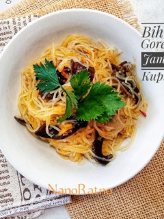 Foto resep Bihun Goreng Jamur Kuping