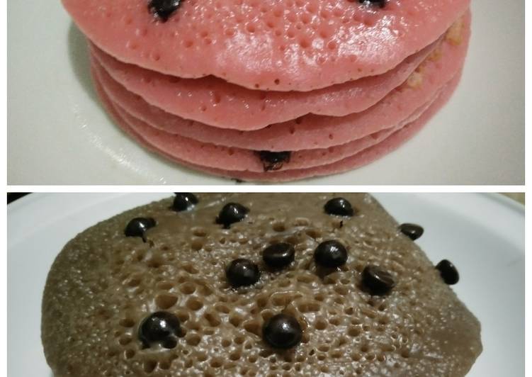 Langkah Mudah untuk Menyiapkan Strawberry &amp; Chocolate Pancake 😋 Anti Gagal