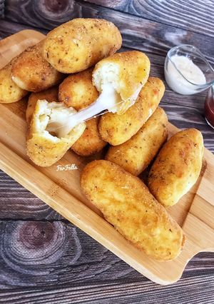 صورة لوصفة أصابع البطاطس بالموتزاريلا 🥔