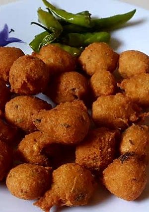 A picture of Moong vada.