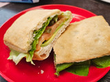 Sándwich de salmón