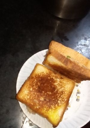 A picture of Potato sandwich.
