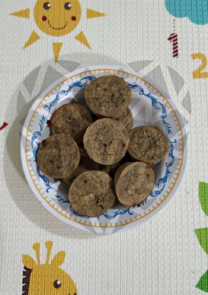 Una foto de Muffins de banana y pera
