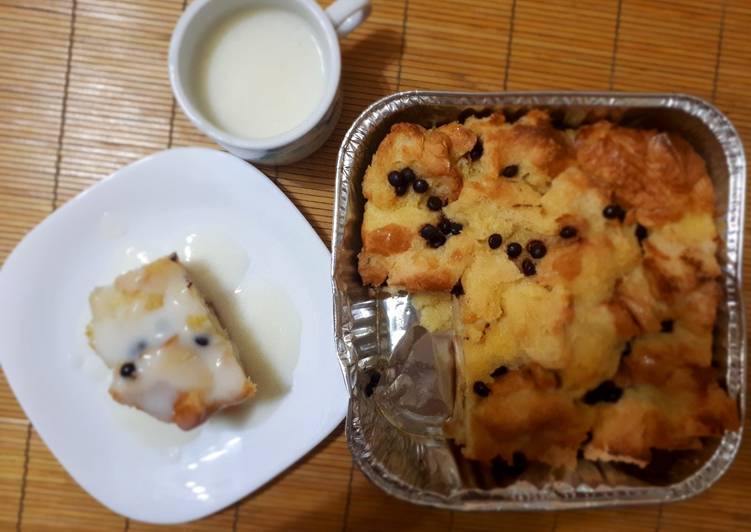  Resep  Bread puding  with vanilla  sauce oleh Aldilla 