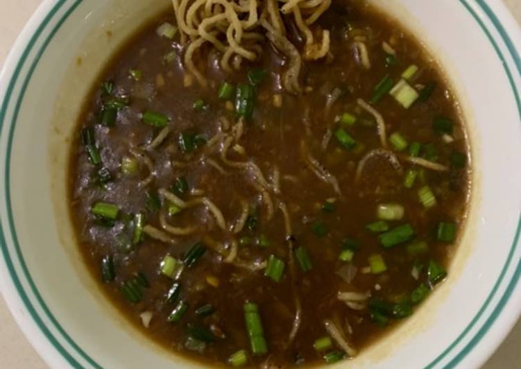 Veg manchow soup
#GA4
#week 3
#chinese,carrots