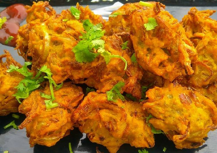 Steps to Make Perfect Onion Pakoda (kanda Bhajii)