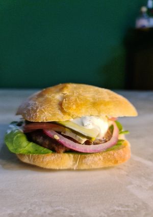 A picture of Lamb burger.