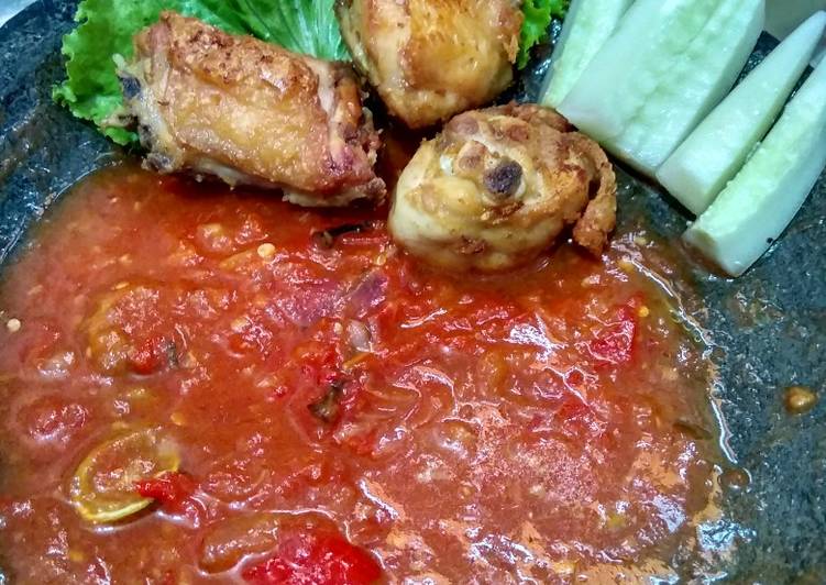 Cara Gampang Menyiapkan Sambel Jeruk, Enak