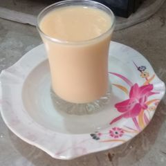A picture of Mango shake.