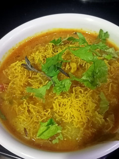 ગલકા નું શાક (Galka Shak Recipe In Gujarati) રેસીપી મુખ્ય ફોટો