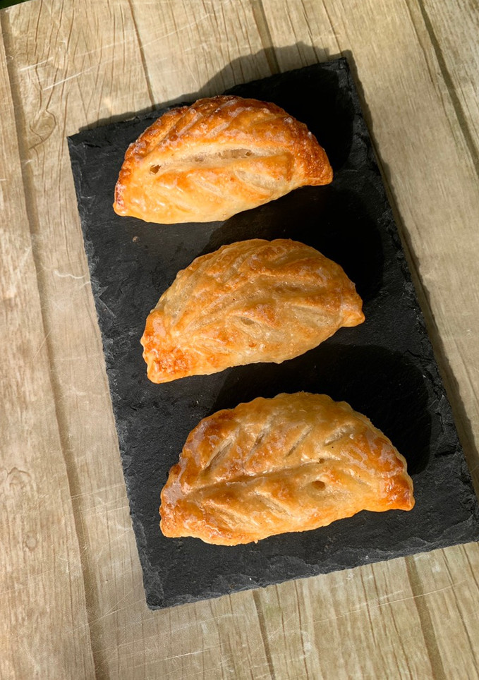 Una foto de Empanadas de manzana🍏