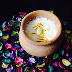 A picture of Zafrani kheer.