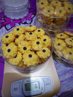 Foto resep Kue semprit mawar #1