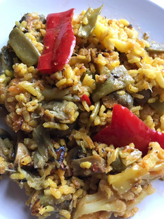 Una foto de Arroz sequito de coliflor 🥦 y verduritas, exprés