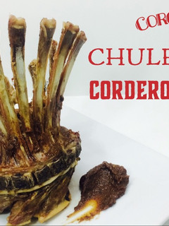 Una foto de Corona de chuletas de cordero